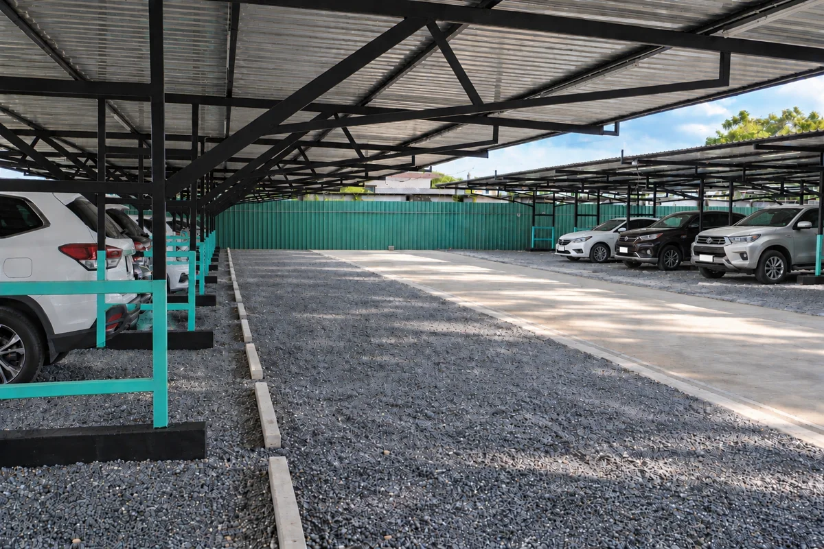 ภาพสถานที่ Dot Airport Parking